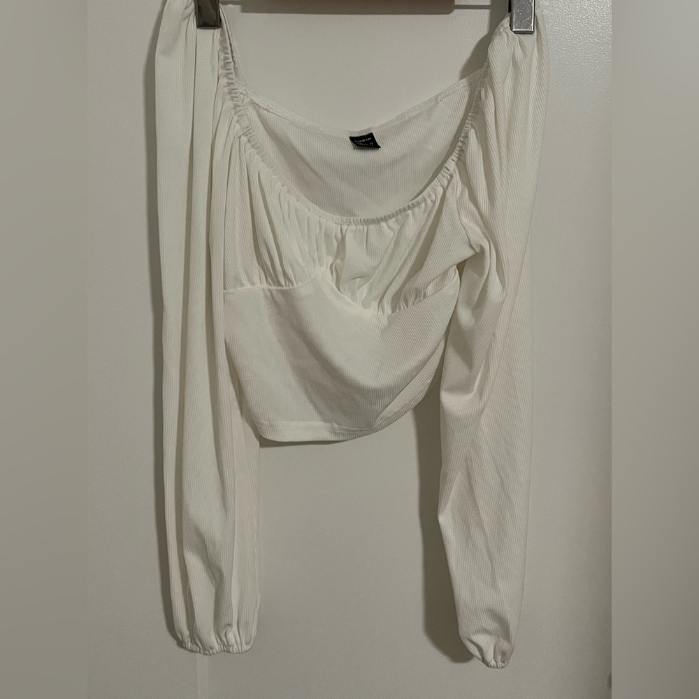 Elegant white blouse long sleeve, off shoulder